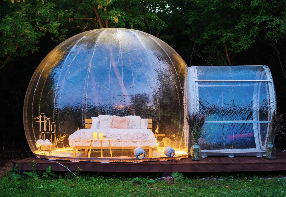 small bubble tent